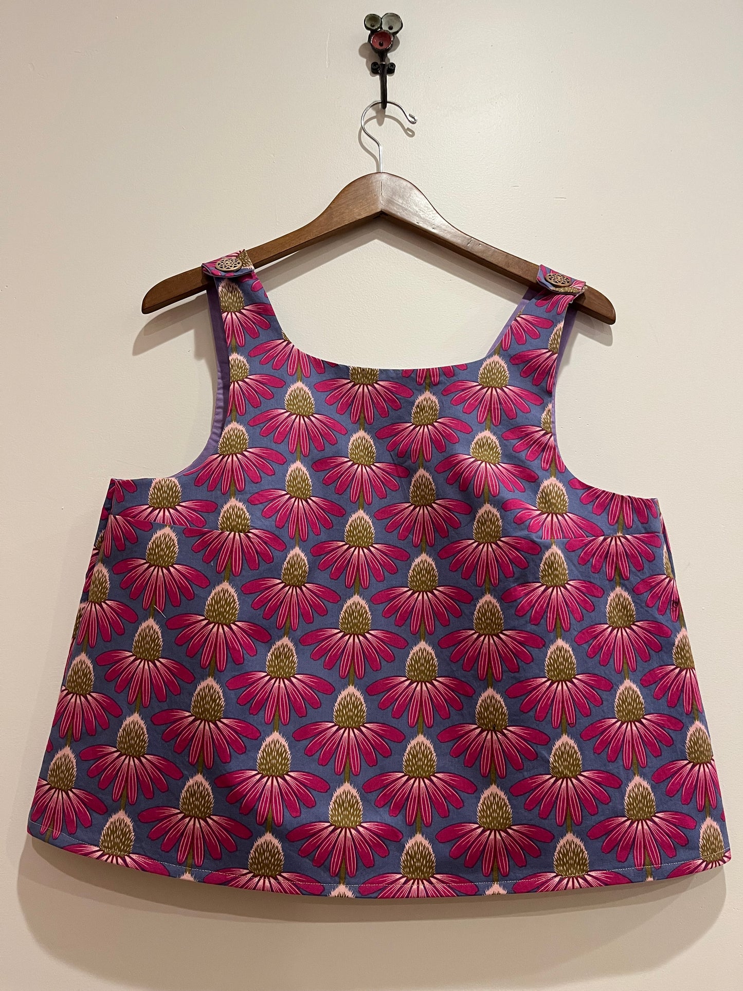 Women’s large top