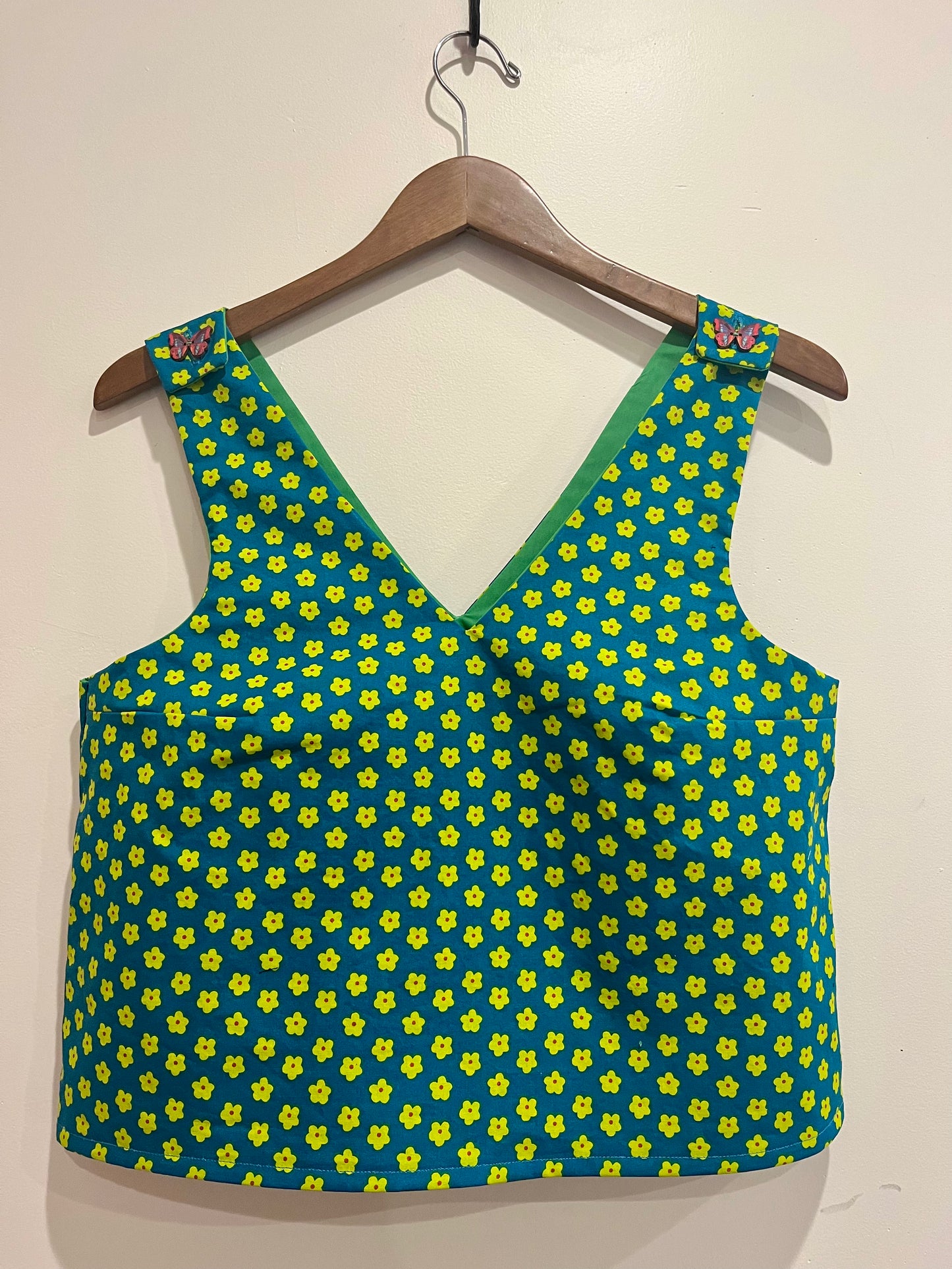 Women’s small top
