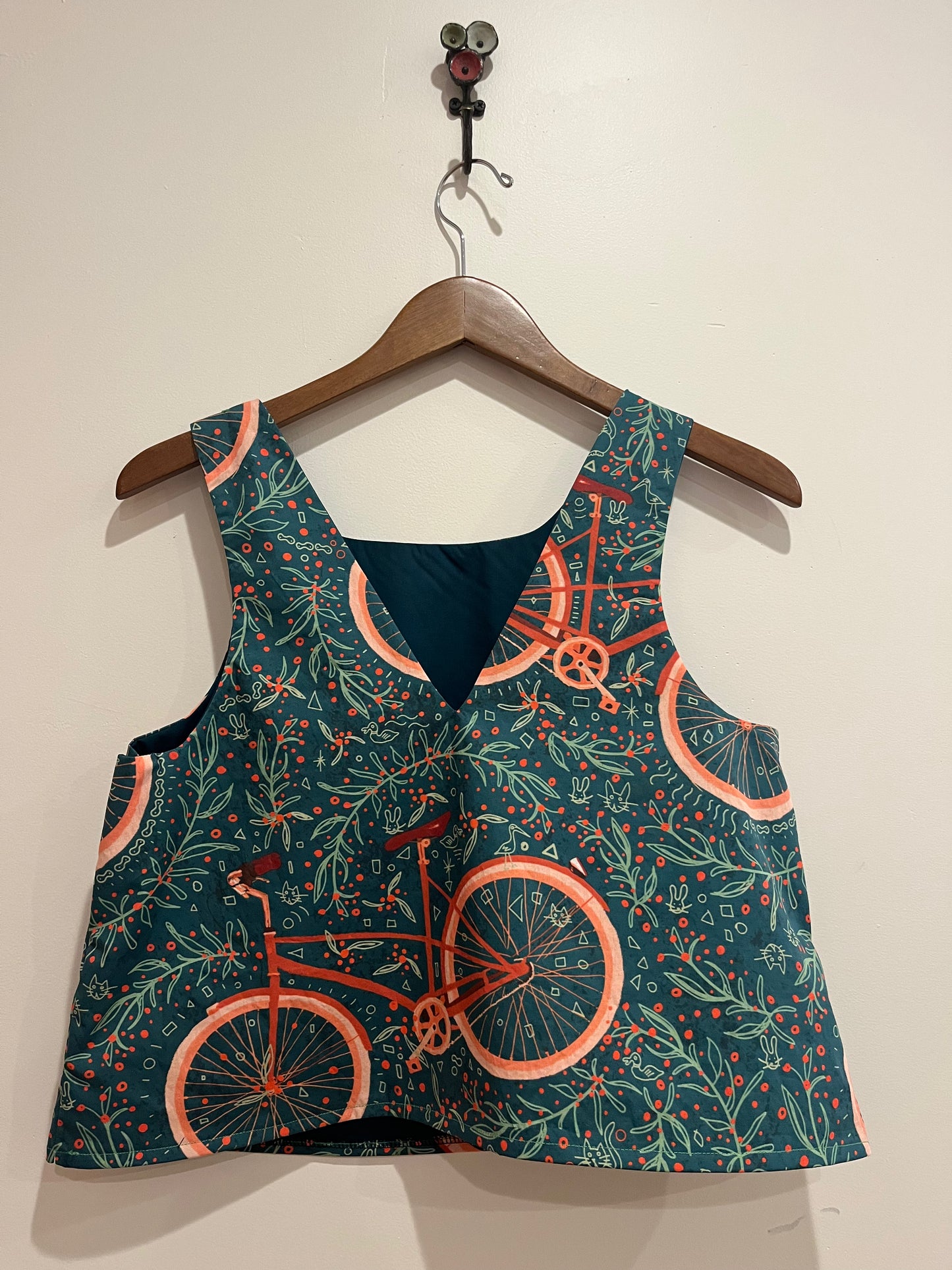 Women’s medium top