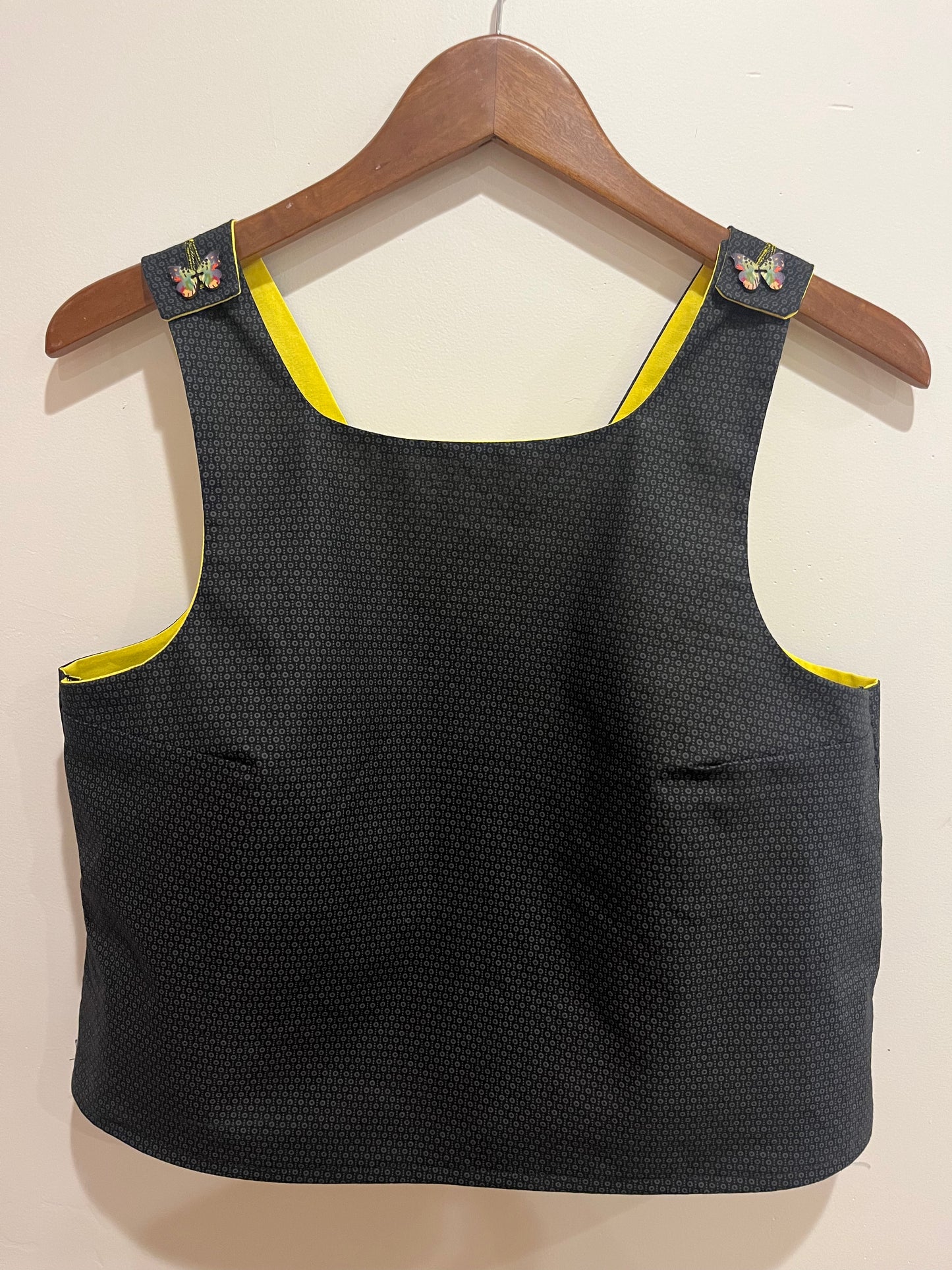 Women’s small top